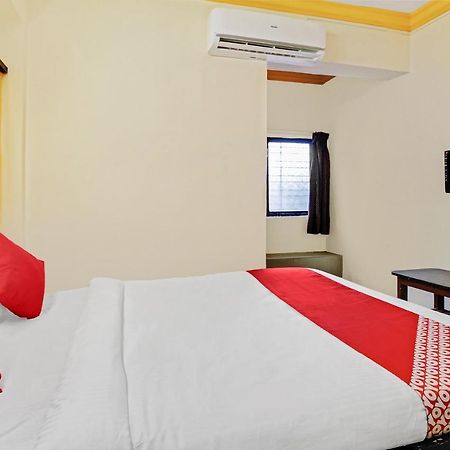 Oyo 48418 Sai Pritam Hotel Nashik Eksteriør billede